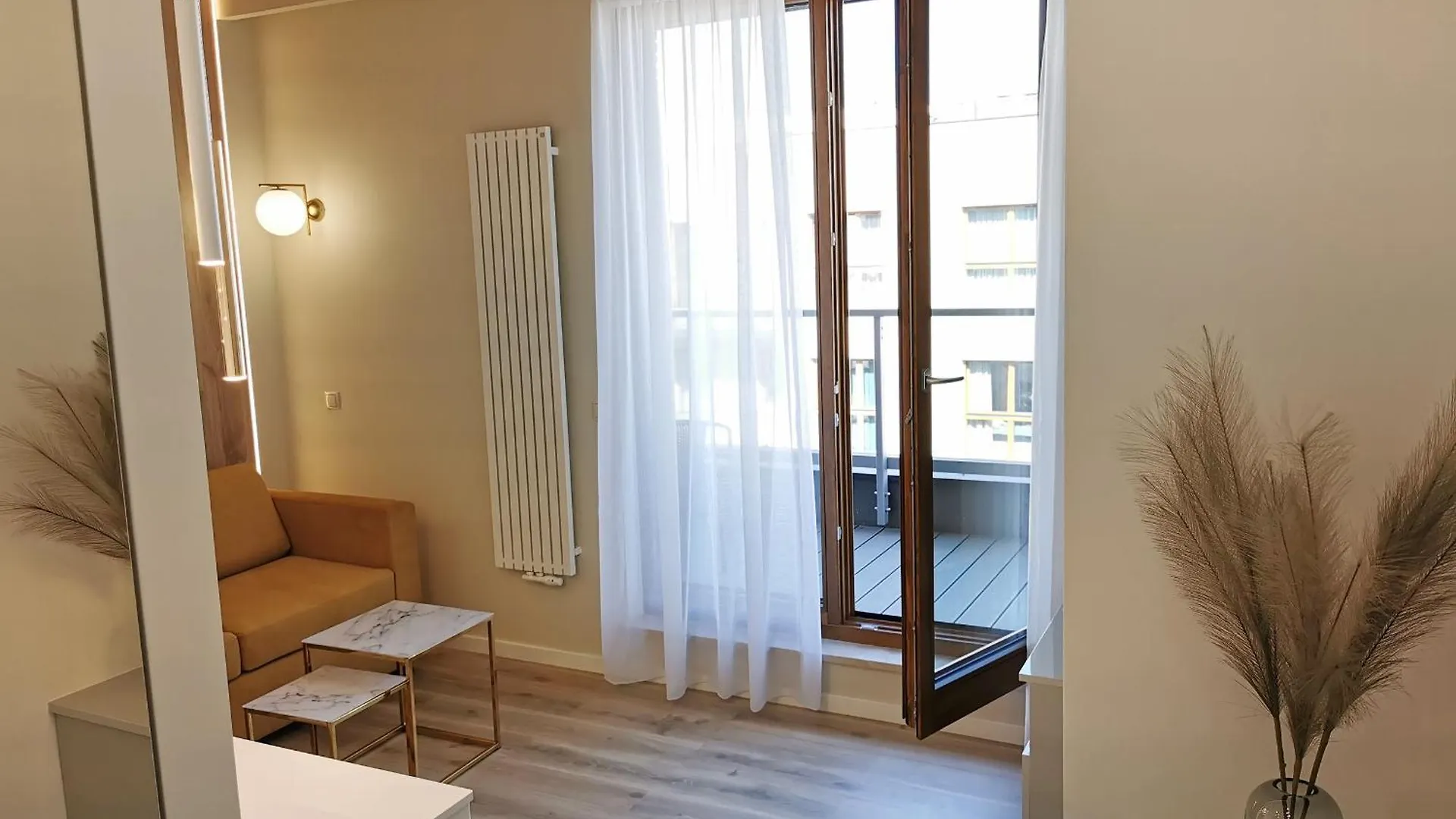 Zajezdnia Wrzeszcz Apartamenty By Triapart Gdansk 0*,